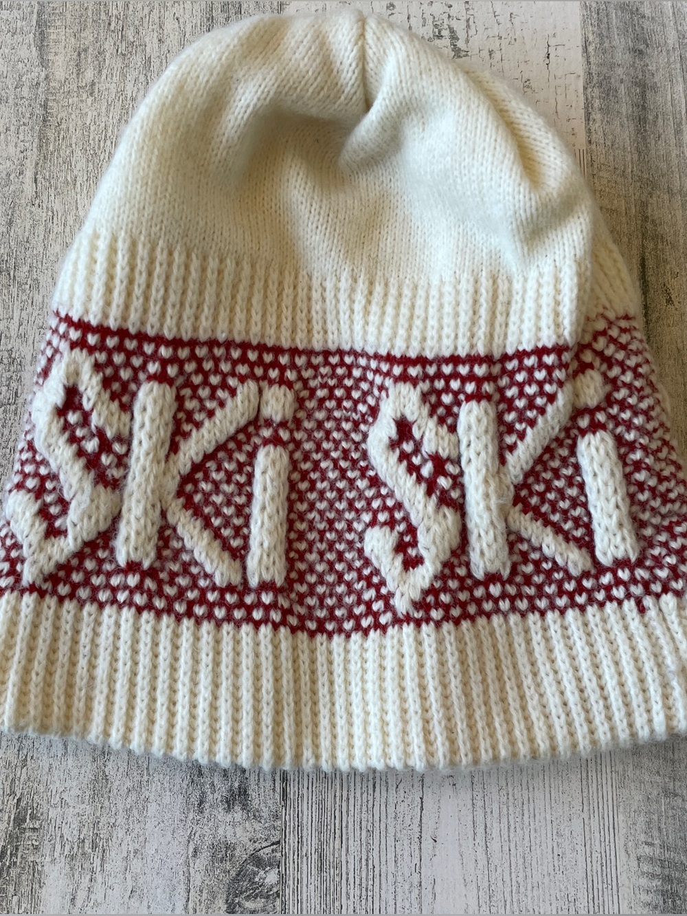Penthouse Vintage Ski Beanie Hat Cream & Red Knitted Unique EUC